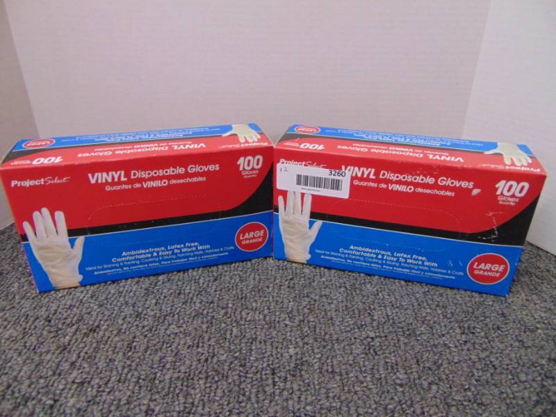 lot 3260 image: Vinyl Disposable Gloves - New