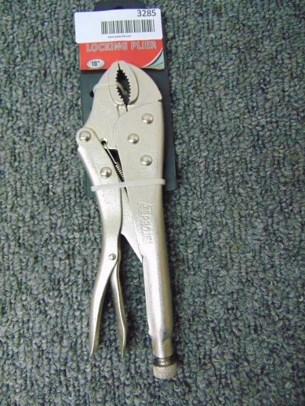 lot 3285 image: 10 Locking Pliers - New