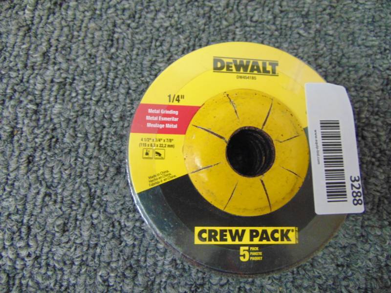 lot 3288 image: 5 pack Dewalt 14 grinding wheel - NIP