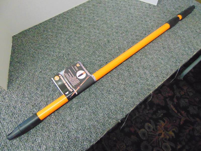 lot 3294 image: 54 Telescoping Painters Extension Handle - New