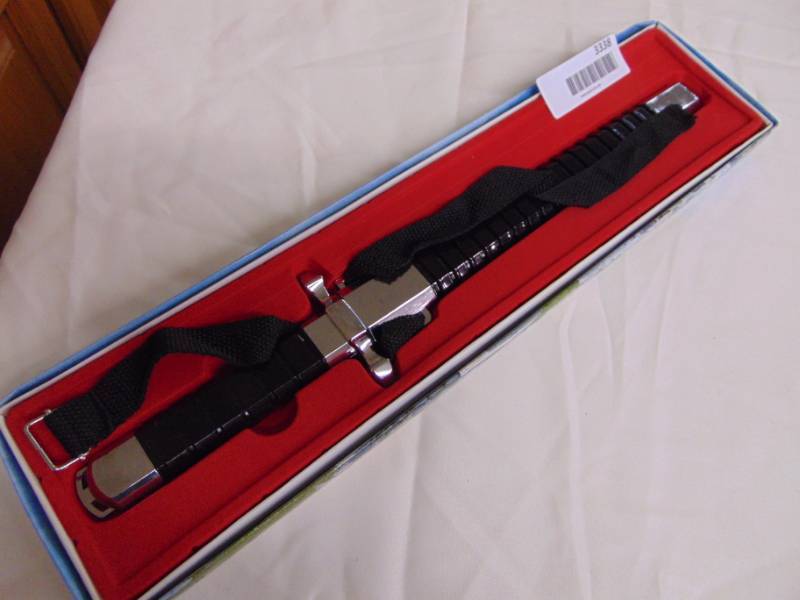 lot 3338 image: 12 Japanese Knife -&nbsp NIB
