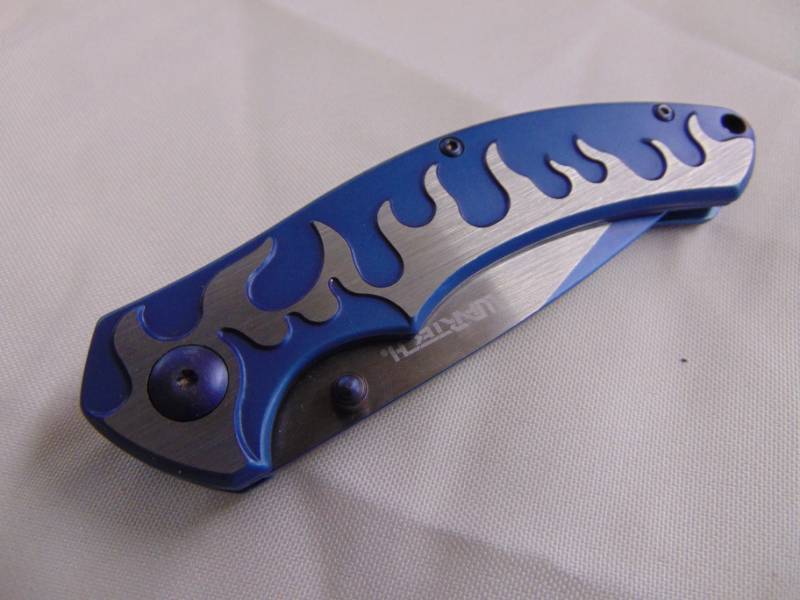 lot 3359 image: Wartech Blue Flame Spring Assist Pocket Knife -&nbsp NIB
