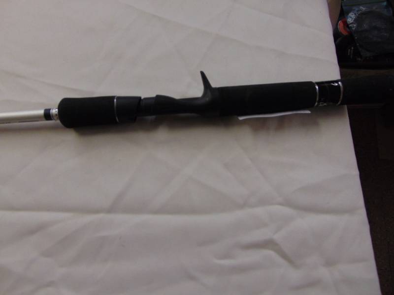 lot 3425 image: ZEBCO 33 FISHING ROD BLACK