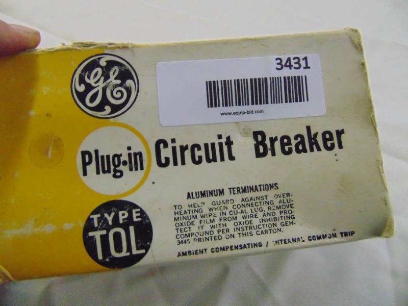 lot 3431 image: TWO -- 2 POLE 30AMP BREAKER