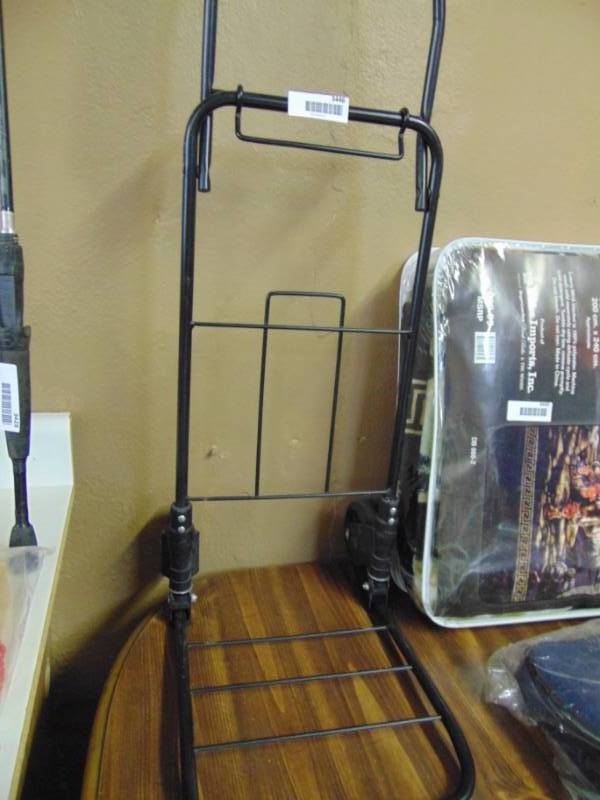 lot 3446 image: LUGGAGE CARRIERFISHING TACKLE CART
