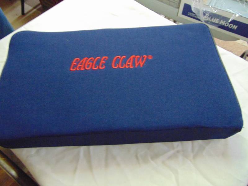 lot 3450 image: EAGLE CLAW FLY ROD CASE - NEW