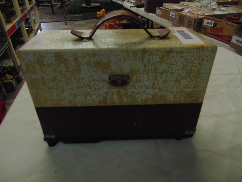 lot 3539 image: ROMANSLIDE PROJECTOR