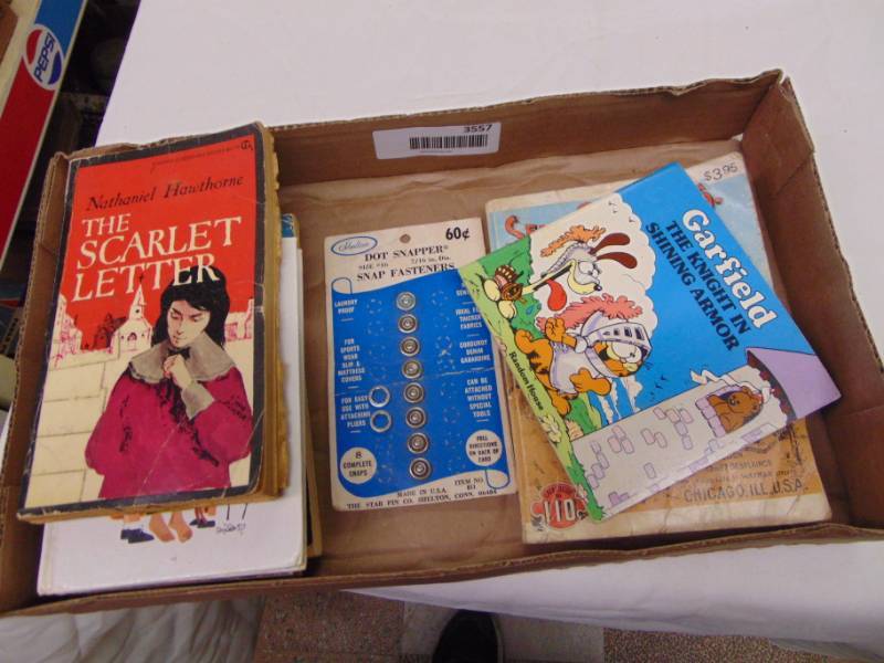 lot 3557 image: BOOK LOT