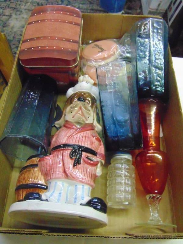 lot 3581 image: MISC GLASSWARE