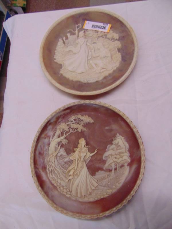 lot 3588 image: COLLECTOR PLATES