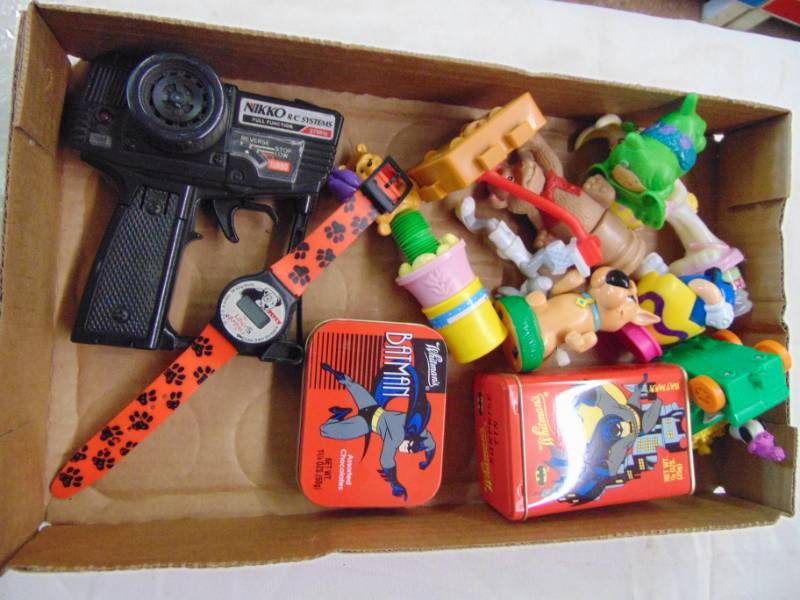 lot 3607 image: MISC TOYS