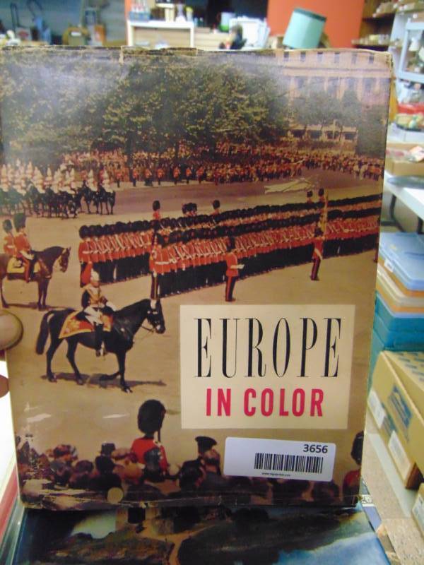 lot 3656 image: BOOK LOT