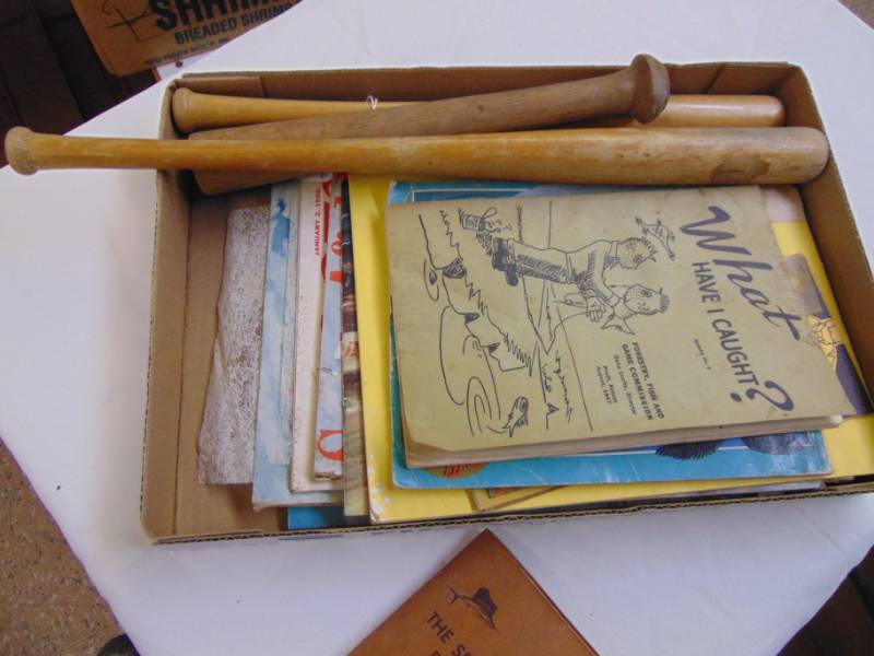 lot 3690 image: TOY BATS, ETC