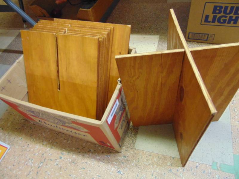 lot 3707 image: WOODEN DIVIDERS