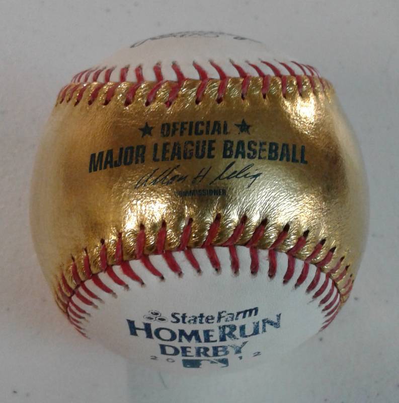 lot 1013 image: Official Major League 2012 Home Run Derby Rawlings Golden Baseball