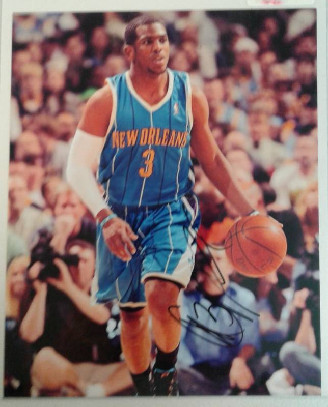 lot 1056 image: Signed Chris Paul 8x10 Glossy Photograph New Orleans Hornets