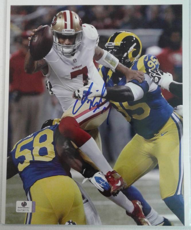 lot 1057 image: Signed Colin Kaepernick 8x10 Glossy Photograph 49ers with Global Authentics Certification