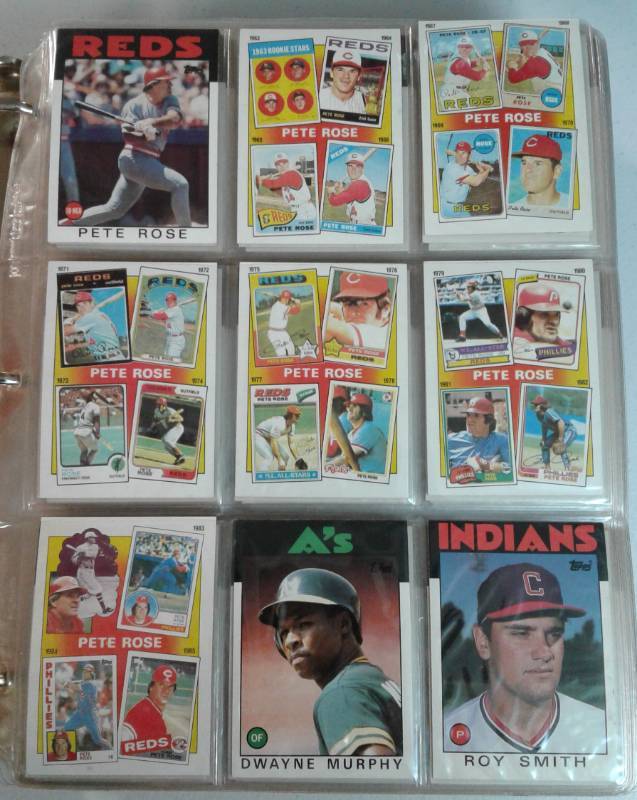 lot 1112 image: Strict Mint 1986 Topps Baseball Card Set - Very Nice Condition Even With Black Top Borders in Nice Binder for Decades
