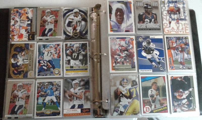 lot 1135 image: Over 500 NFL Football Trading Cards Loaded With Super Stars & Rookie Cards LOADED - Rookies of Odell, Carr - Inserts - Stars Lots of Pictures