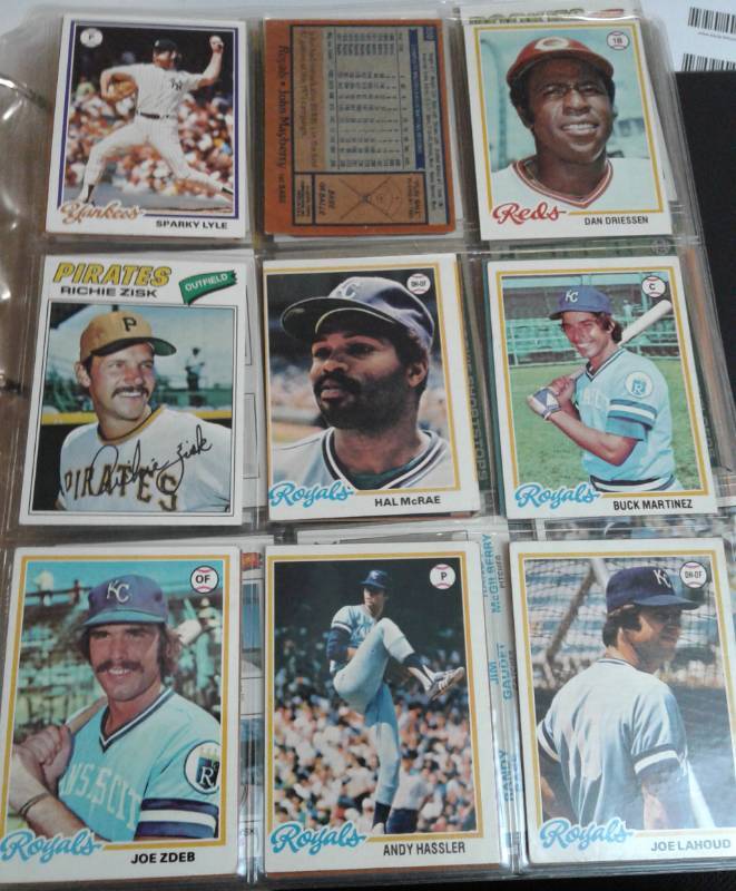 lot 1141 image: Massive Lot of 1970s Baseball Cards In Pages with Stars, Hall of Famers, Rookies - Tons of Pictures - 1971 to 1980 And Everything in Between