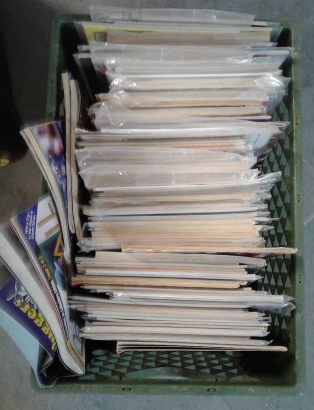 lot 1160 image: Huge Lot Milk Crate Full of Baseball Magazines Including Becketts, Price Guides, Lot of Great Covers, Most in Plastic Wraps