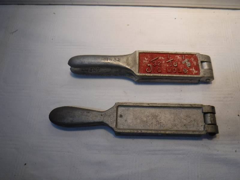lot 1243 image: Jig mold