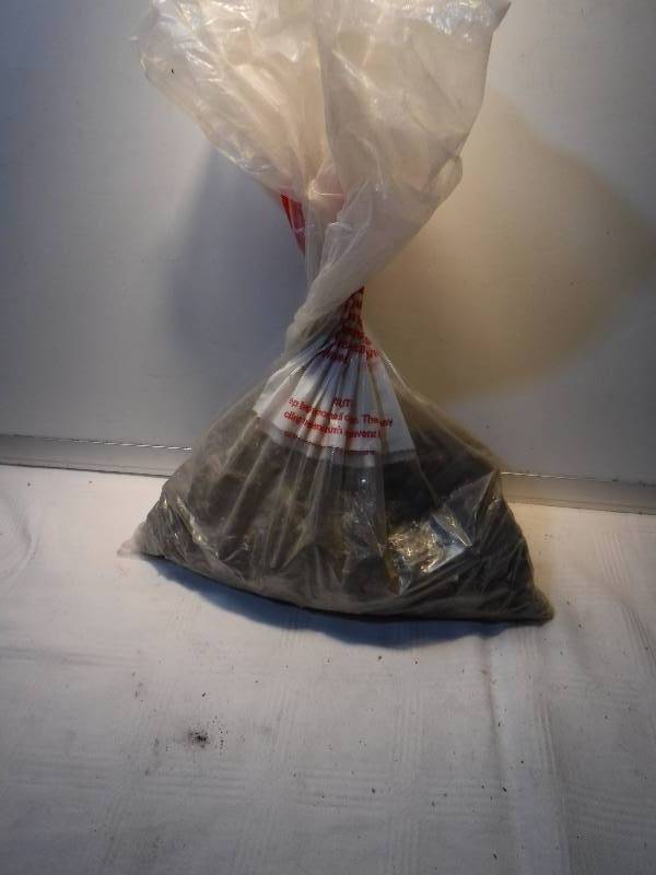 lot 1246 image: Bag of lead wheel weights