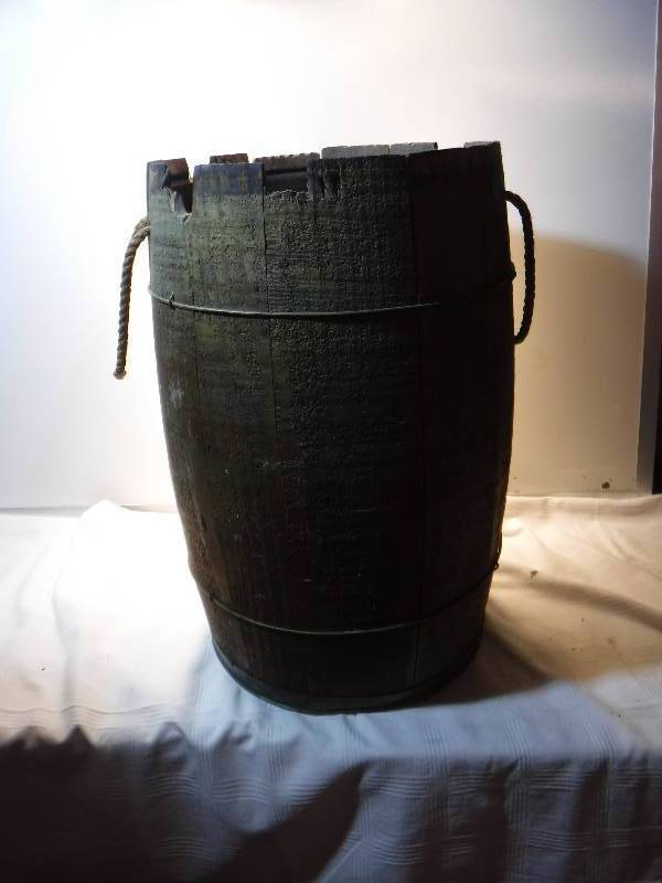 lot 1254 image: Wood barrel with rope handles