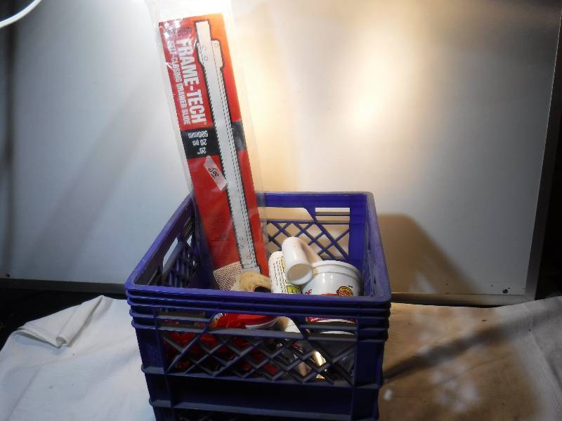 lot 1276 image: Milk crate full of garage goodies
