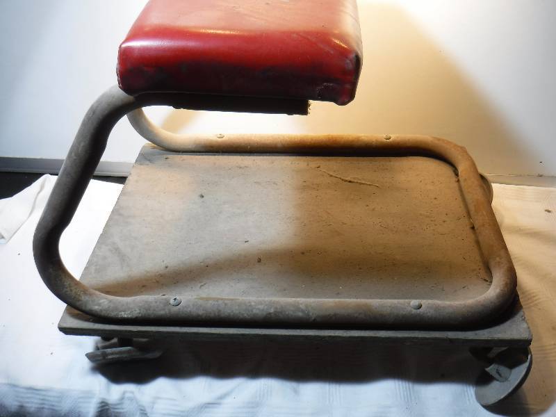 lot 1280 image: Creeper seat