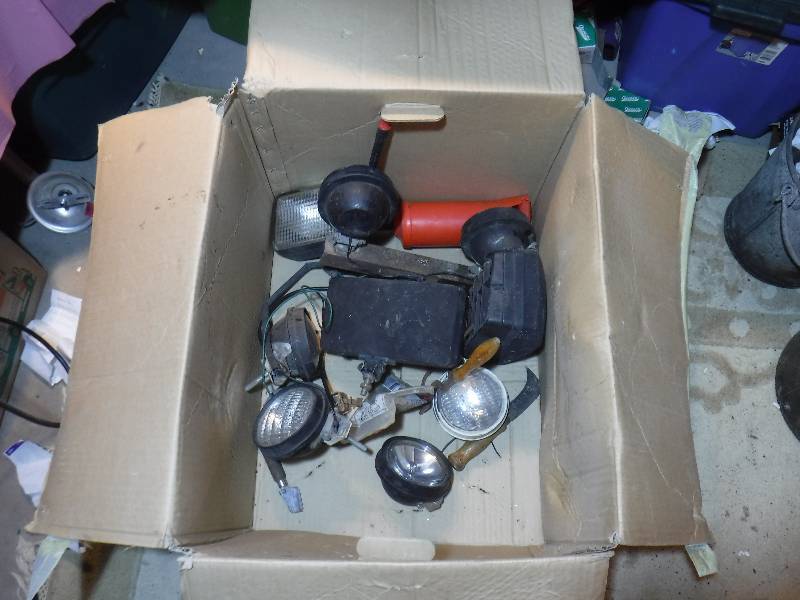 lot 7395 image: Misc spot lights