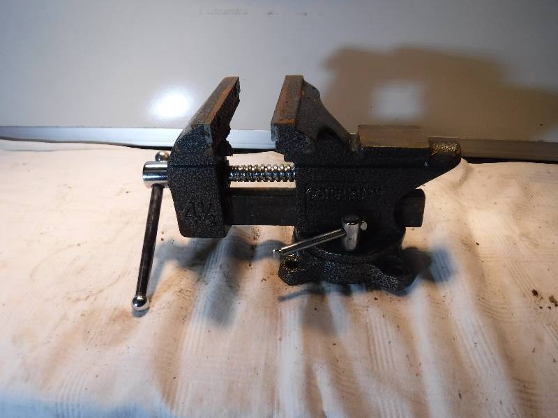 lot 7423 image: columbian vise 4 12