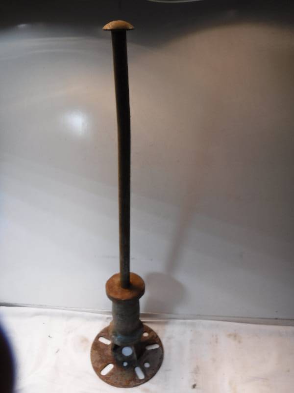 lot 7520 image: axle puller slide hammer