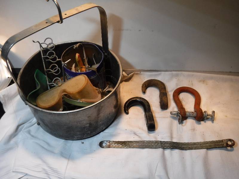 lot 7521 image: metal bucket full of misc items including hooks and goggles