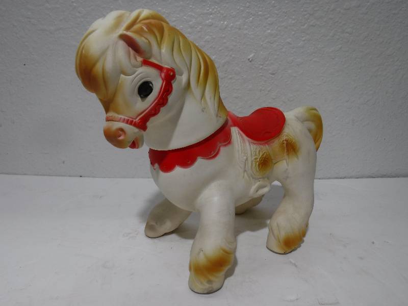 lot 7159 image: Vintage horse toy
