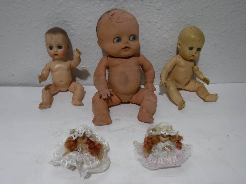 lot 7161 image: baby doll lot includes vintage so wee doll