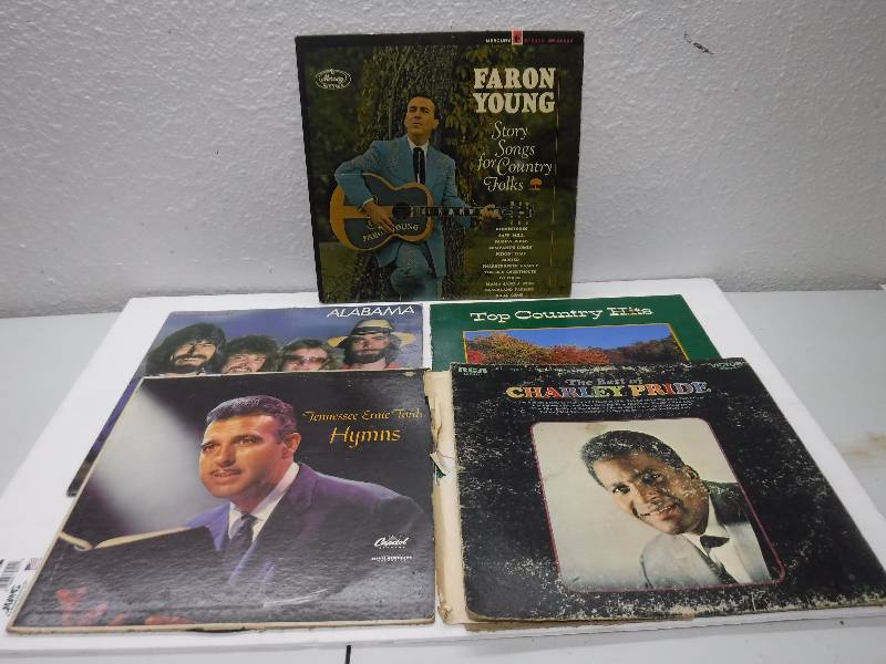 lot 7183 image: Country music record lot includes alabama