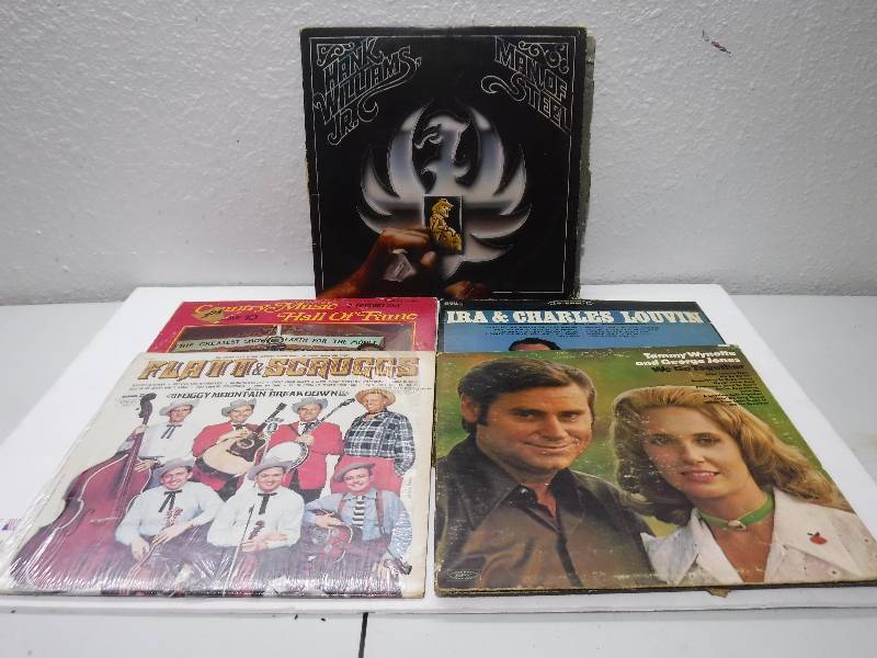lot 7192 image: Hank Williams Junior and more records