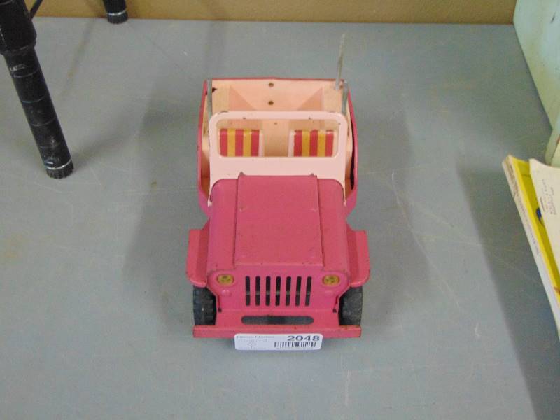 tonka pink jeep