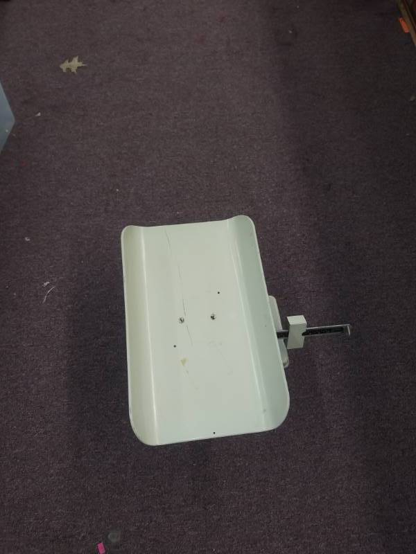 lot 3138 image: Antique 1920s Health-O-Meter Stork Baby Scale