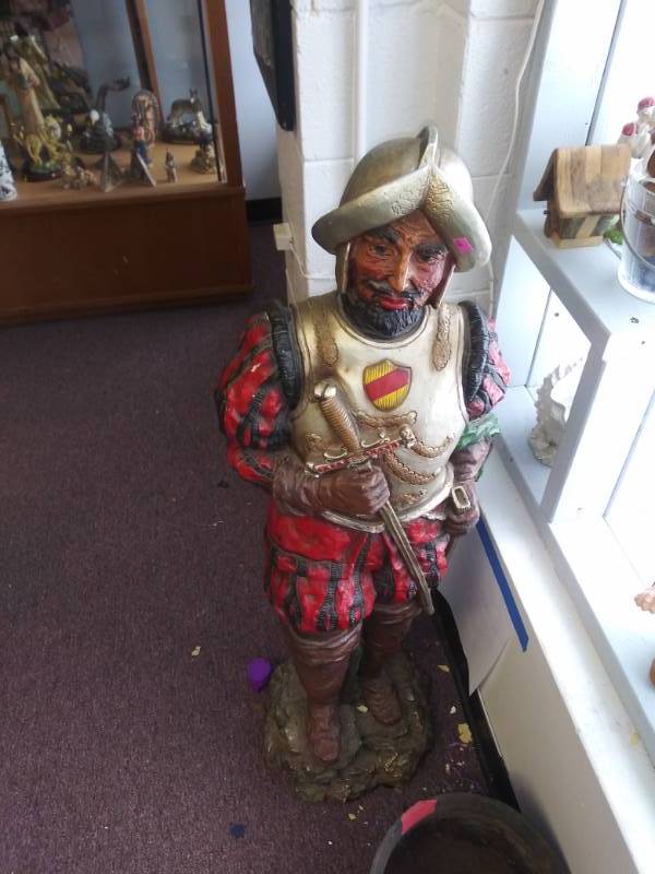lot 3142 image: 1967 Universal Statuary Conquistador Statue