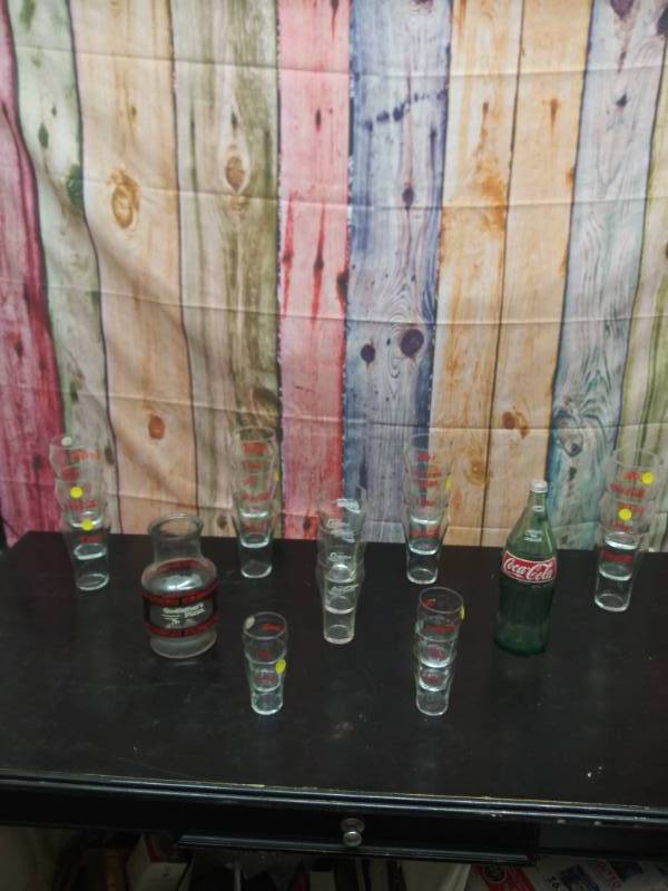 lot 3162 image: Assortment of Coca Cola Glasses