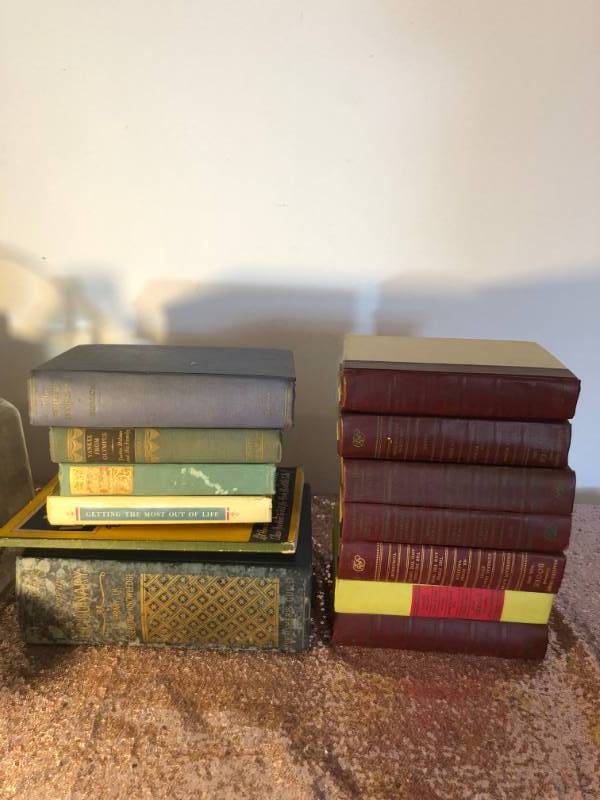lot 6174 image: Lot of Vintage Classic Literature
