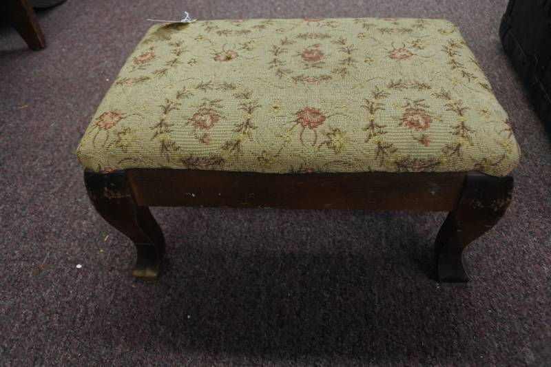 lot 1128 image: Small Vintage Needle Point Floral Design Footstool&nbsp