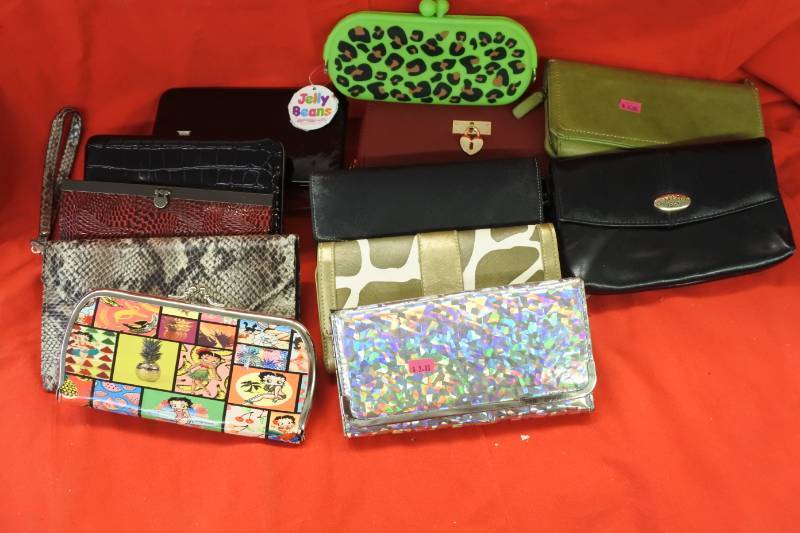 lot 3223 image: Lot of New and Used Wallets and Small Clutch Purses