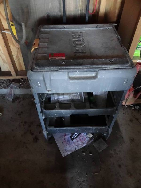 lot 3845 image: Ryobi Table Saw