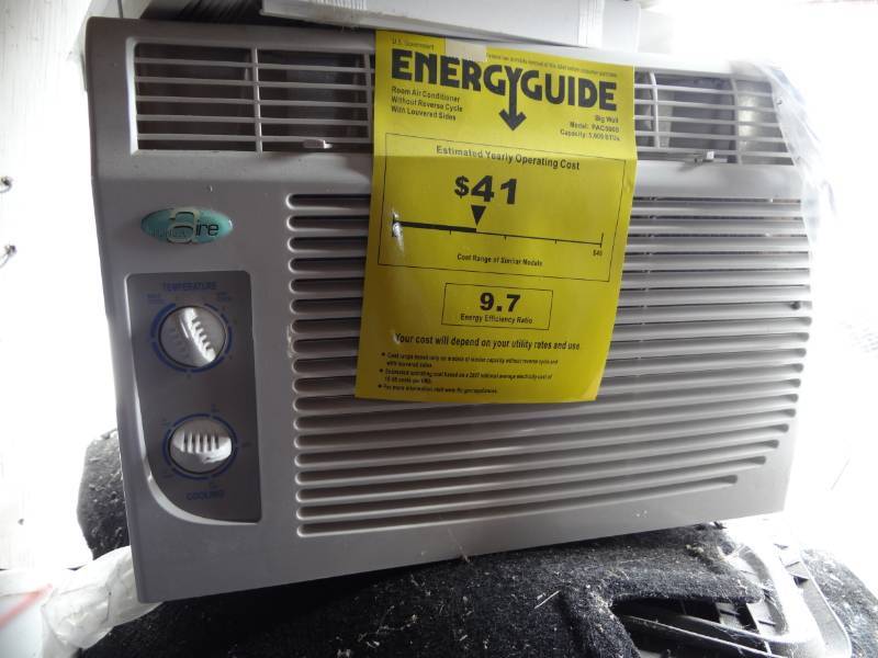 lot 3863 image: Outdoor Air Conditioning Unit, Two Window Air Conditioning Units and Lantern
