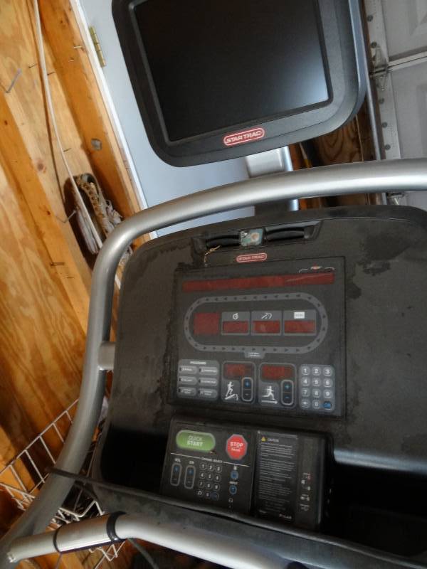 lot 3866 image: Star Trac treadmill