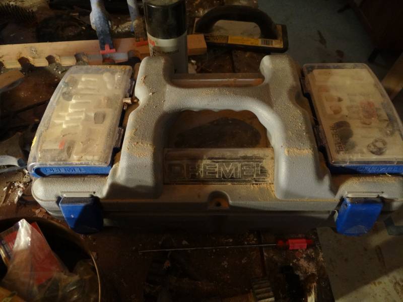 lot 3887 image: Dremel 400 series XPR, Belt sander, B&D woodhawk and More