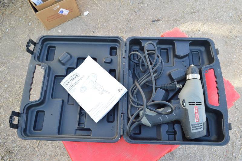 lot 1016 image: Craftsman 38 Drill Variable SpeedReversible